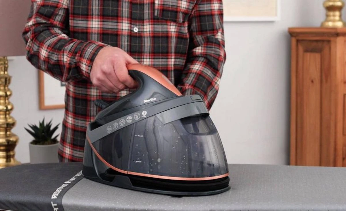 Breville Stoomstrijkijzer Met Stoomgenerator - Iron - Keramische Zoolplaat - Uitneembaar Waterreservoir - Image 13