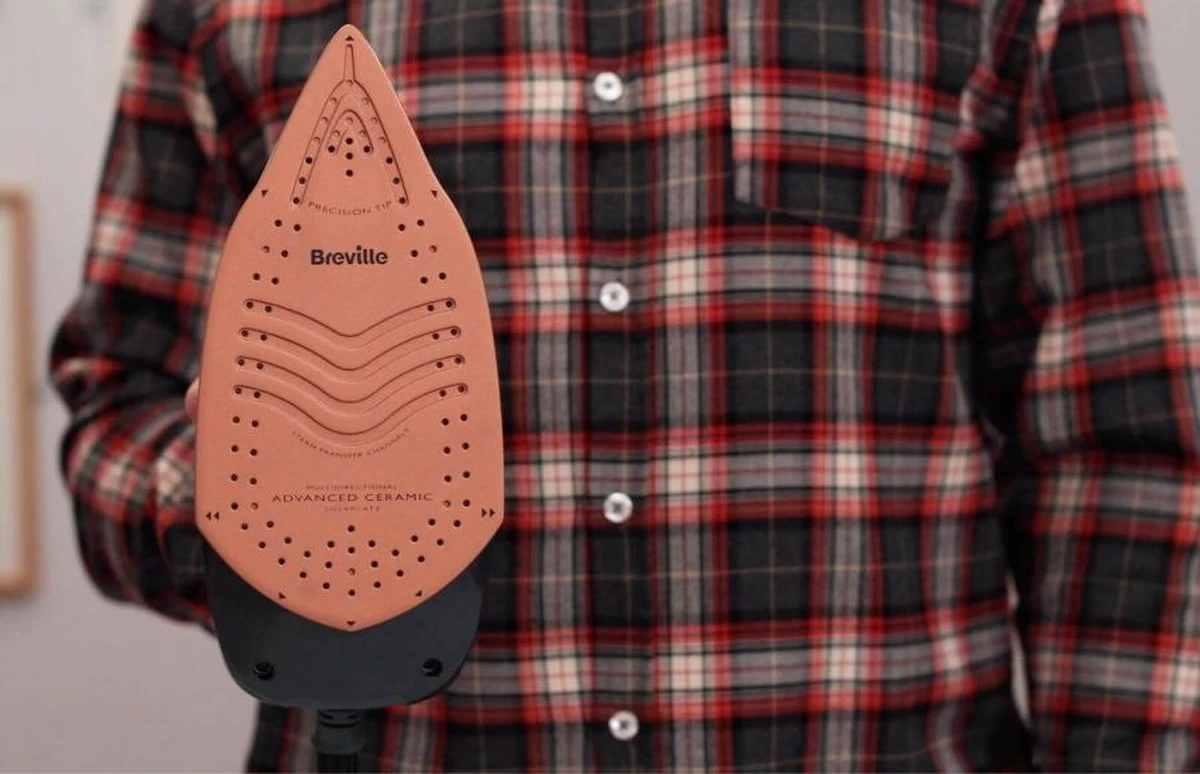 Breville Stoomstrijkijzer Met Stoomgenerator - Iron - Keramische Zoolplaat - Uitneembaar Waterreservoir - Image 4